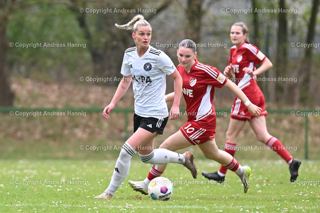 Fußball I Frauen I Saison 2024-25 I Oberliga I FC Jesteburg-Bendestorf - SpVg Aurich Frauen I 13.4.2025 | a-hannig - Realisiert mit Pictrs.com