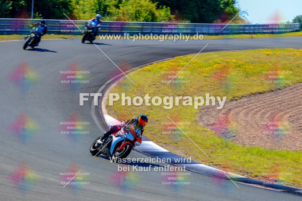 _TCM5795 | Hier findet Ihr Bilder von Touristenfahrten auf der Nürburgring Nordschleife oder von anderen Veranstaltungen die ich besucht habe. Viel Spass beim Durch Schauen 