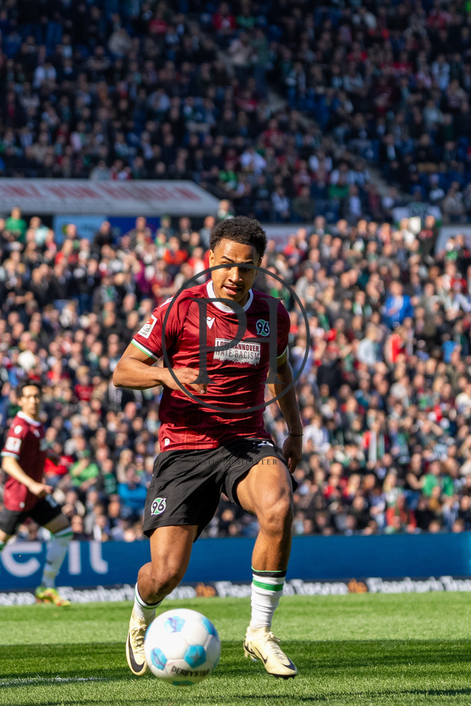 Hannover 96 vs 1. FC Magdeburg – 2. Bundesliga – 29.03.2025 | Szene aus dem 2. Bundesliga-Spiel des 27. Spieltags zwischen Hannover 96 und dem 1. FC Magdeburg am 29. März 2025 in der Heinz von Heiden Arena in Hannover. Endstand: 0:0. Fotografiert von Philipp Heist. - Realisiert mit Pictrs.com