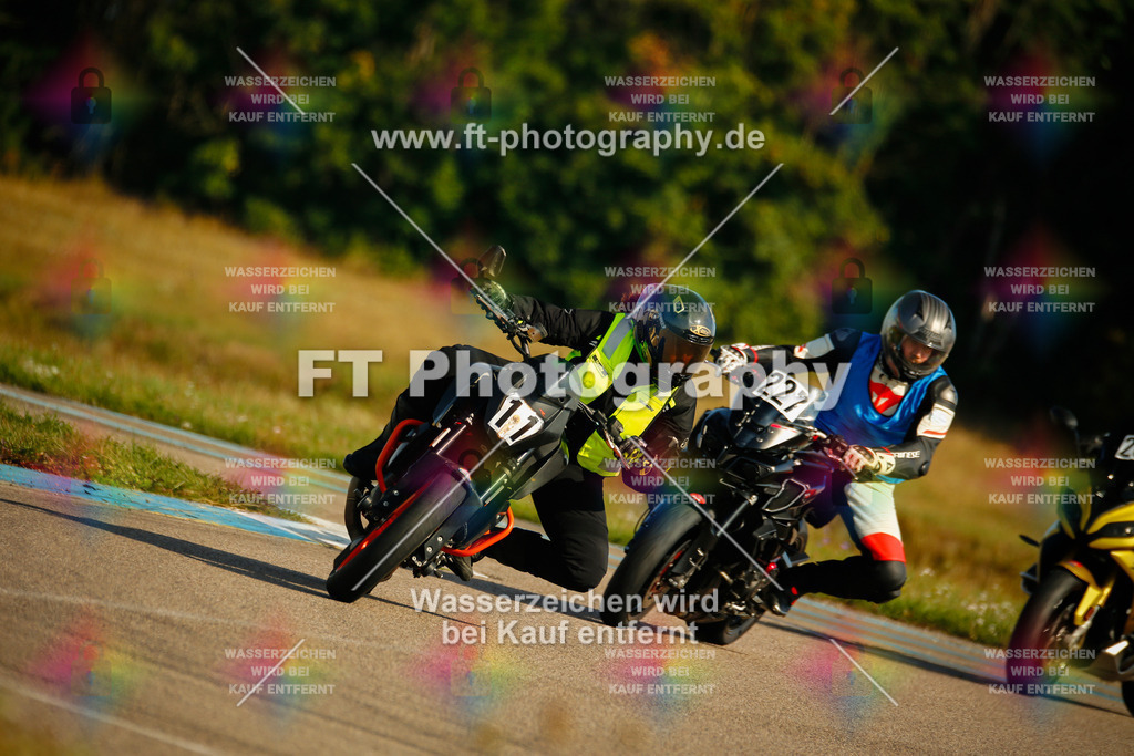 _MOT5696 | Hier findet Ihr Bilder von Touristenfahrten auf der Nürburgring Nordschleife oder von anderen Veranstaltungen die ich besucht habe. Viel Spass beim Durch Schauen 