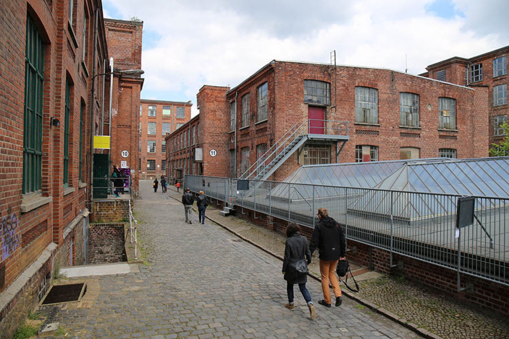 Foto: Leipzig - Leipziger Baumwollspinnerei | Das Team hinter BILDLEXIKON LEIPZIG bündelt historische wie aktuelle Informationen über die Stadt Leipzig in Text und Bild auf einer Plattform und stellt diese der interessierten Öffentlichkeit zur Verfügung.