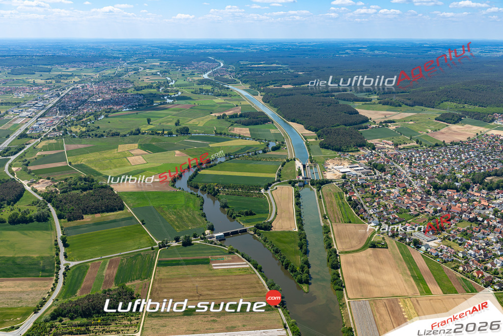 Die Luftbildaufnahme Schleuse - hausen wurde 2020 mittels Flugzeug (keine Drohne) erstellt. Perfekte Schärfe und Druck- Ergebnisse- Garantiert!