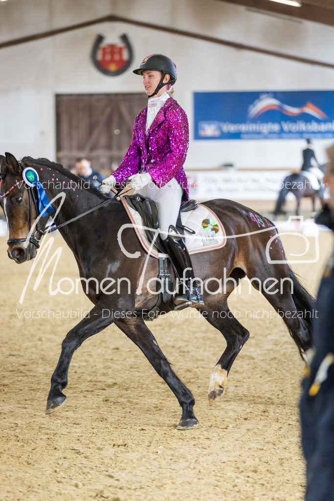 Sth-LPO25-L-Kür-197 | MomenTaufnahmen Pferdesportfotos