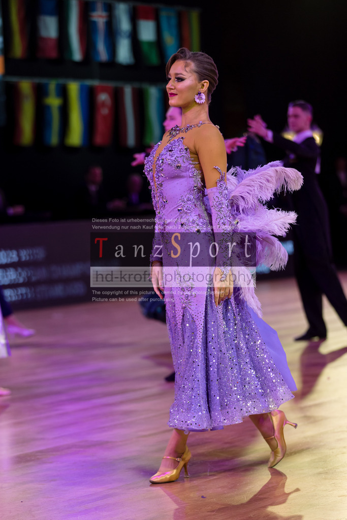 20241215_WDSF_Open_Youth_Std-Riga-8450 | Tanzsportbilder, Standardtanz, Lateintanz, WDSF, DTV, LTVB, dancecomp, goc, hessen tanzt, blaues band der spree, walzer, tango, wiener walzer, slowfox, quickstepp, samba, rumba, cha-cha-cha, paso doble. jive, hd-kroft photography, turniertanzsport