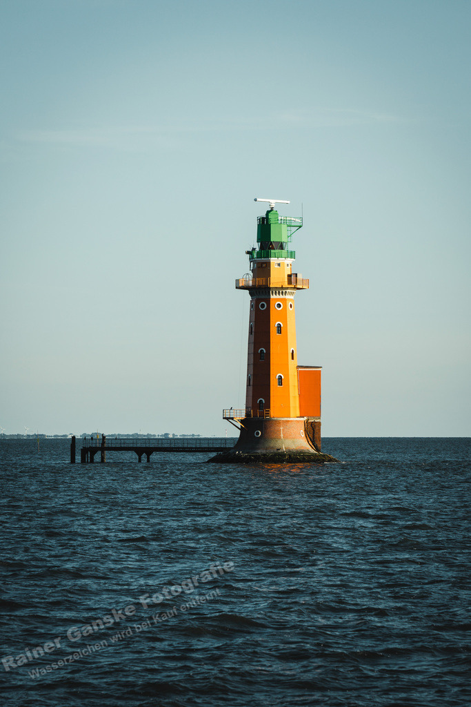 20220723 Leuchtturm Hohe Weg 887 | Onlineshop mit Bildern von Stränden, Häfen und Meer. Leinwände, Poster, Kalender und andere Materialien erhältlich. Kommerzielle Lizenzen möglich.  - Realisiert mit Pictrs.com