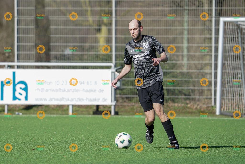 VfB Kirchhellen III vs VfL Grafenwald III - Derby 01.03.2026 | Foto: Daniel Böhm | bonum.media - Realisiert mit Pictrs.com