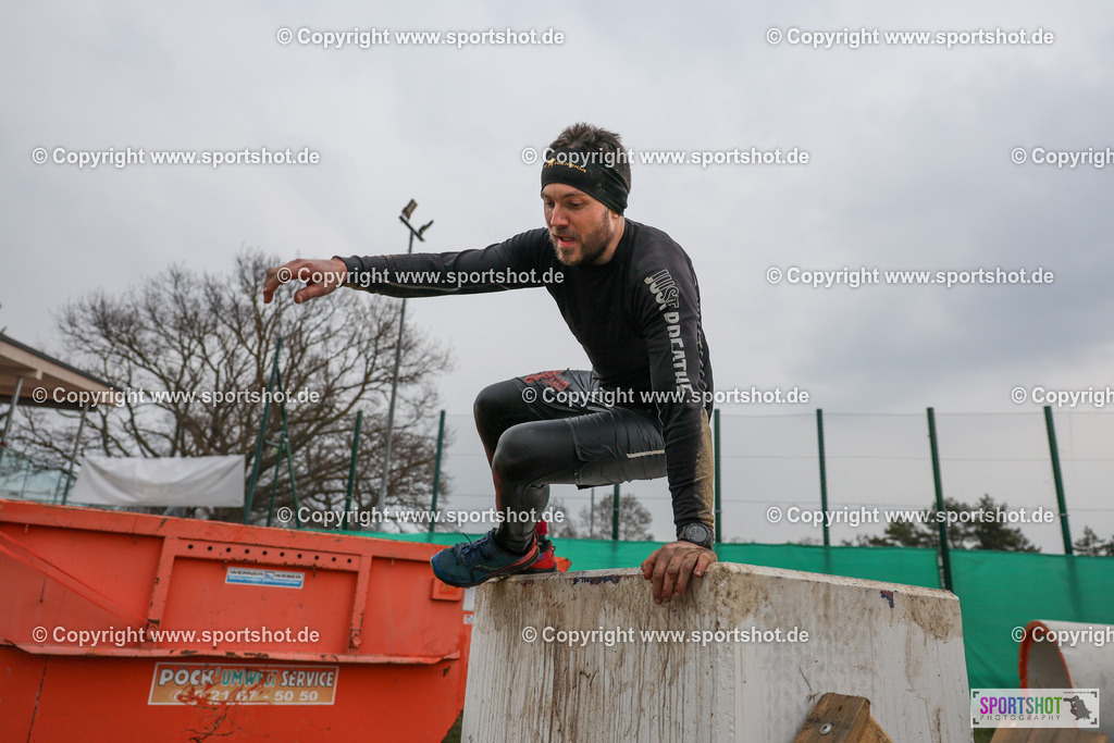 LUR_5784 | Rund um das Thema Sport-Event-Fotografie & individuelle Teilnehmerfotos. Jeder Teilnehmer wird fotografiert.