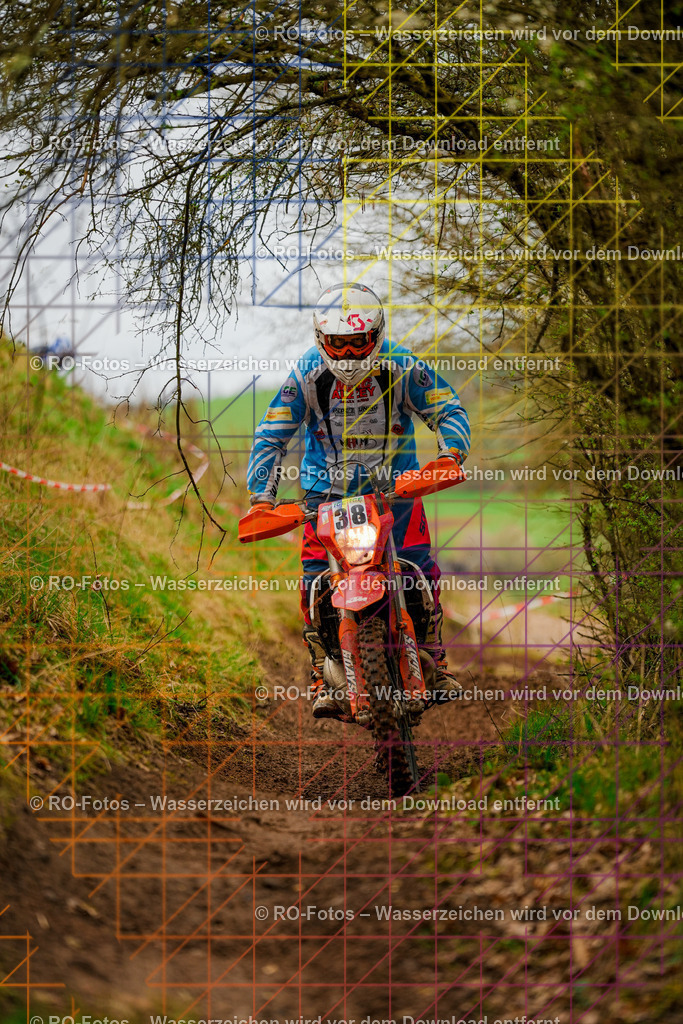 4 Lauf Mernes-946 | Sportfotografie von RO-Fotos: Motorsport, Motocross, Enduro, Laufveranstaltungen und Triathlon. Professionelle Fotos von Sportlern und Events. - Realisiert mit Pictrs.com