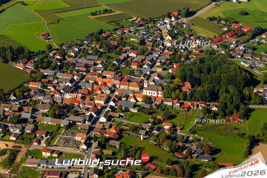Das Luftbild der Stadt Winklarn wurde 2021 vom Flugzeug heraus erstellt (keine Drohne) Aufnahmehöhe ca.450 Meter- hohe Bildauflösung und Druck-Qualität garantiert!