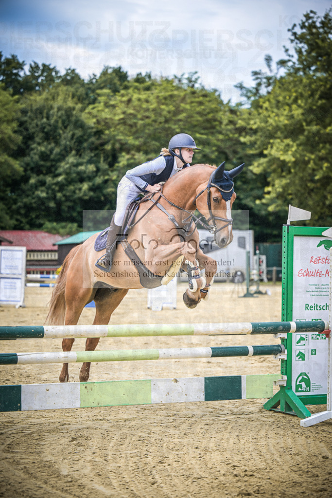 DOS_1234 | Entdecke hochwertige Reitturnierfotos von Foto Oger. Professionell, emotional und authentisch – jetzt Lieblingsmomente im Shop bestellen.Deutschlandweite Turnierfotografie. - Realisiert mit Pictrs.com