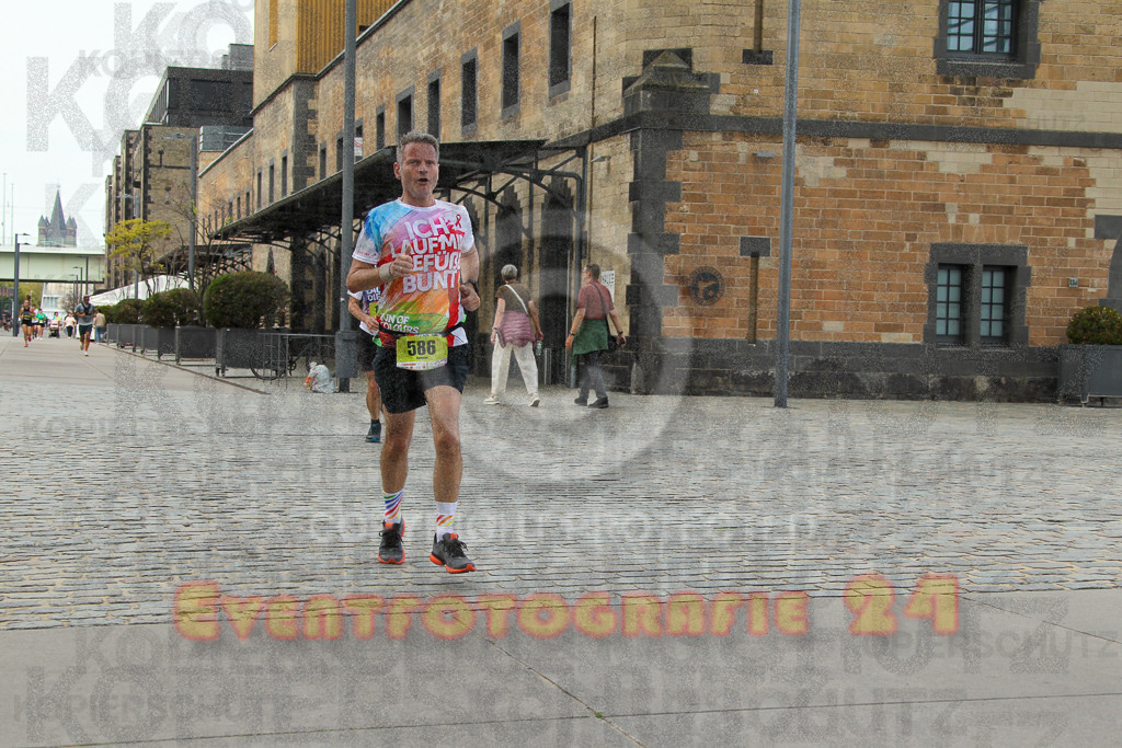 250920_1516_EV4_8344 | Sportfotografie im Rhein-Sieg Kreis, Köln, Bonn, NRW, Rheinland Pfalz, Hessen, etc. Unser Tätigkeitsfeld umfasst den Laufsport vom Volkslauf über den Marathon, Duathlon, Triathon bis zum Ultralauf wie Kölnpfad Ultra oder Schindertrail.