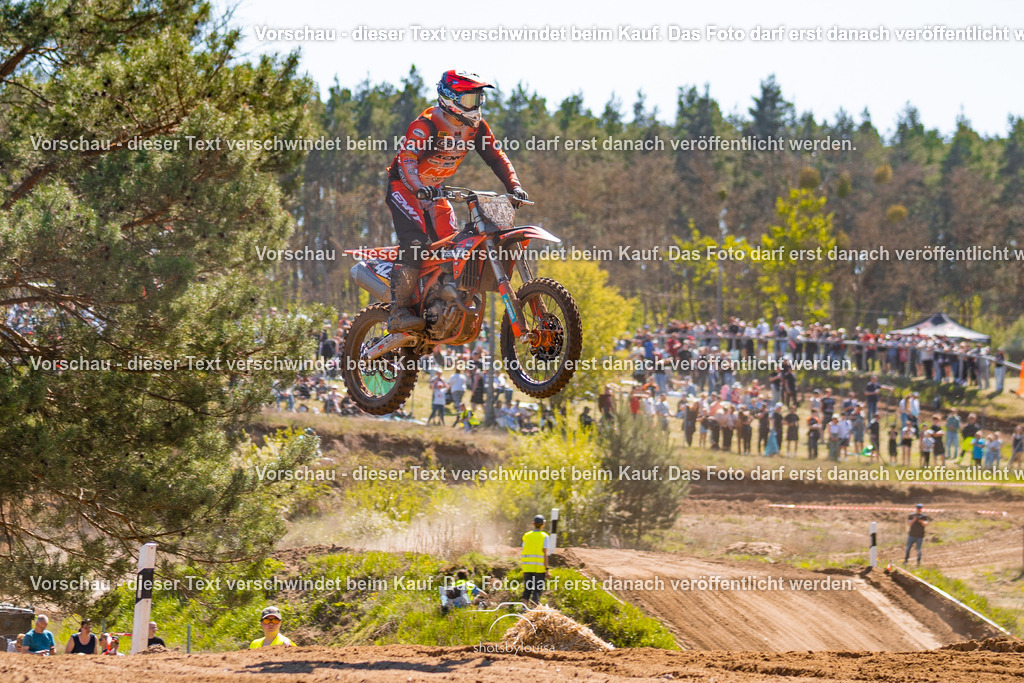 20260501_MCWriezen-3110 | Sportfotografin aus Berlin-Brandenburg mit Fokus auf Motocross. Ich halte deine sportliche Leistung und echte Emotionen auf und neben der Strecke professionell fest. Entdecke die Fotos von deinem Rennen und bestelle sie direkt hier im Shop.