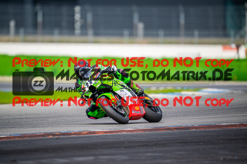 MaZZes_FotoMatrix_220924_1524 | PRO SUPERSTOCK