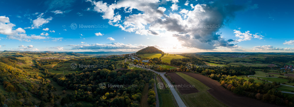 Hohenstaufen im herbstlichen Abendlicht | löwenblicke | shop