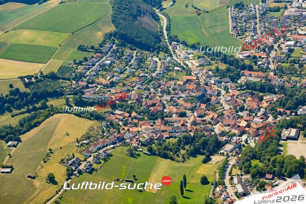 Die Luftaufnahme Adorf - Diemelsee wurde 2022 vom Flugzeug aus (keine Drohne) erstellt. Hohe Auflösung -für große Poster und Wandbilder geeignet - Garantiert!