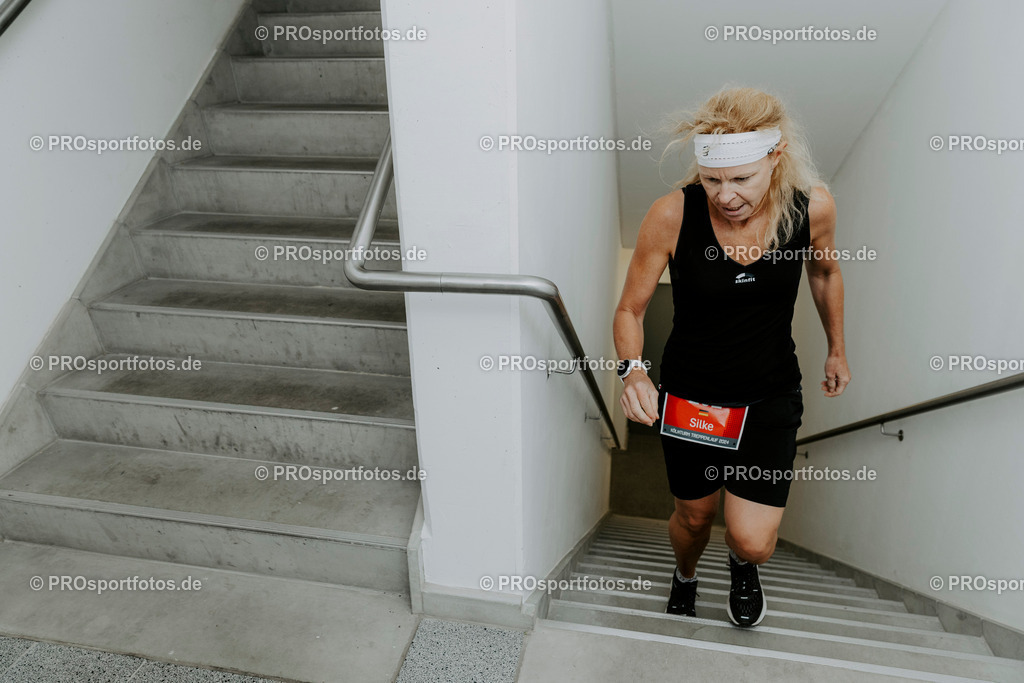 240825_Treppenlauf-537 | Professionelle Fotos Ihrer Laufsportveranstaltung.