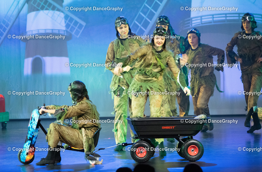 GPHY1809 | DanceGraphy - Realisiert mit Pictrs.com