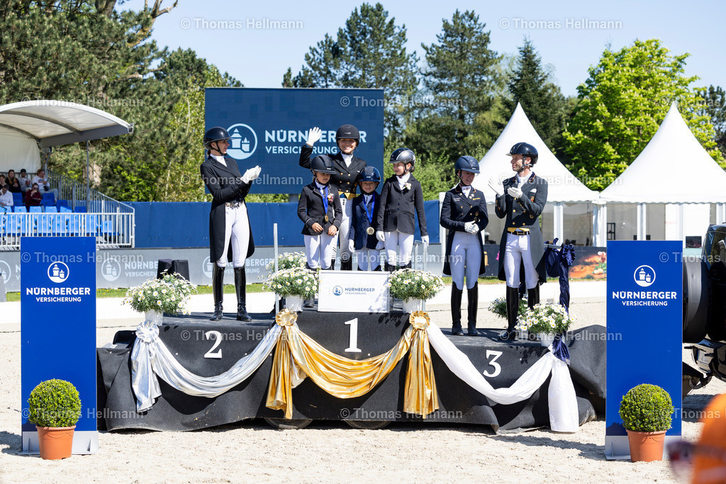TH_580 Life Time FRH_ Schürmann_ Charlott-Maria_ 594-Borghese MT-Soddemann_ Kira Laura_ 558-Manolo FRH-Carrascosa_ Borja_ Führzügelsieger_27883 | Horses &amp; Dreams meets the Netherlands 2025 am 27.04.25 in Hagen a.T.W., 580 Life Time FRH, Schürmann, Charlott-Maria, 594Borghese MTSoddemann, Kira Laura, 558Manolo FRHCarrascosa, Borja, Führzügelsieger
