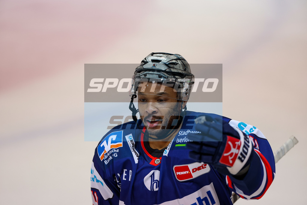 Iserlohn Roosters - Duesseldorfer EG | 
DEL: Iserlohn Roosters - Duesseldorfer EG - Realisiert mit Pictrs.com