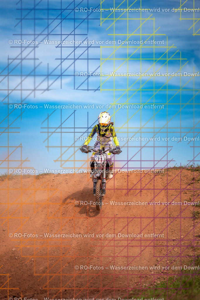 Wolfshausen 3 Lauf -537 | Sportfotografie von RO-Fotos: Motorsport, Motocross, Enduro, Laufveranstaltungen und Triathlon. Professionelle Fotos von Sportlern und Events. - Realisiert mit Pictrs.com