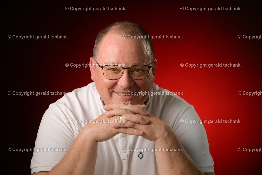 DSC_5329 | Wählen Sie hier bitte Ihr bestes Foto aus, mit diesem Bild wird Ihr Set produziert. Sollten Sie kein Bild wählen oder mehrere suchen wir das Beste aus!