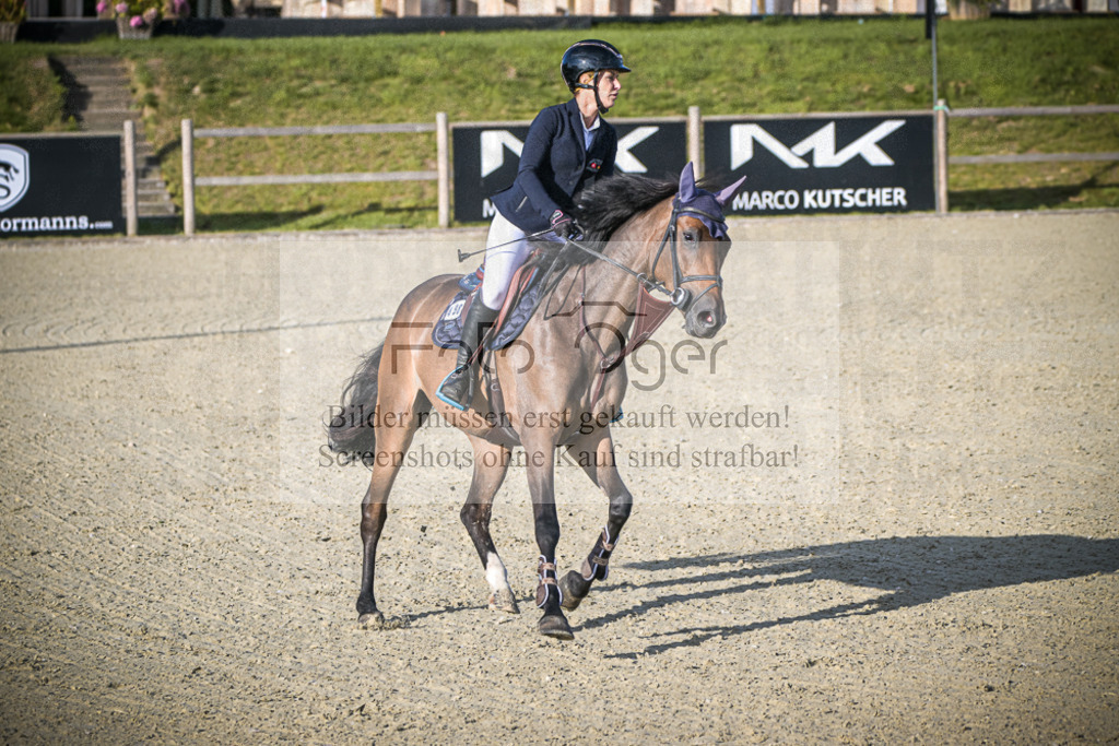 DOS_7634 | Entdecke hochwertige Reitturnierfotos von Foto Oger. Professionell, emotional und authentisch – jetzt Lieblingsmomente im Shop bestellen.Deutschlandweite Turnierfotografie. - Realisiert mit Pictrs.com