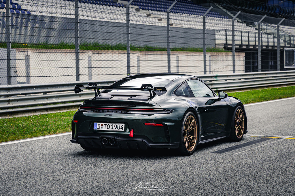 Red Bull Ring 2025 | Entdecken Sie die faszinierende Welt von Alexander Tschuncky Arts: Kreative Fotografie, atemberaubende Automobilkunst und hochwertiger Bilderdruck. Lassen Sie sich inspirieren! - Realisiert mit Pictrs.com