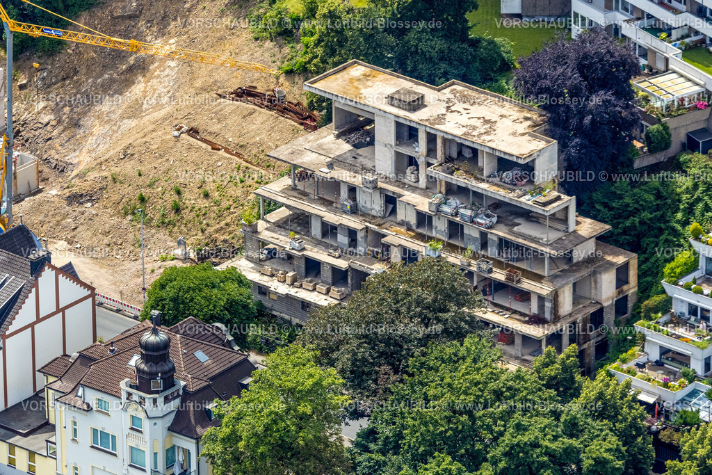 Muelheim240703091 | Terrassenhäuser und Bauruine, Kassenberg, Broich - Ost, Mülheim an der Ruhr, Ruhrgebiet, Nordrhein-Westfalen, Deutschland