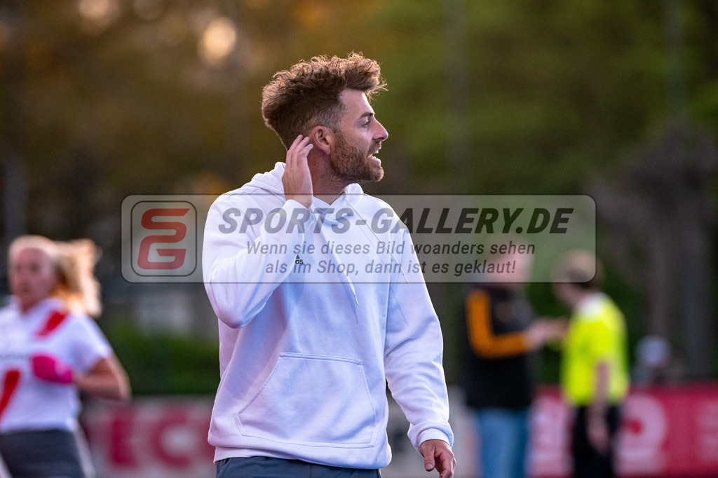 SM_20250425-D85_8438 | 1.Bundesliga Feld - Rückrunde (W) HTHC - DCADA / 1:2