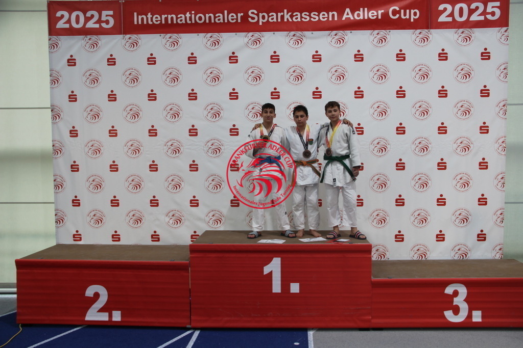 IMG_9790 | Fotos vom Adler Cup - Pictures from Adler Cup

Hier findet Ihr alle Eindrücke und großen Momente der Adler Cup Wochenenden. Here you will find all impressions and great moments of the Adler Cup weekends. - Realisiert mit Pictrs.com