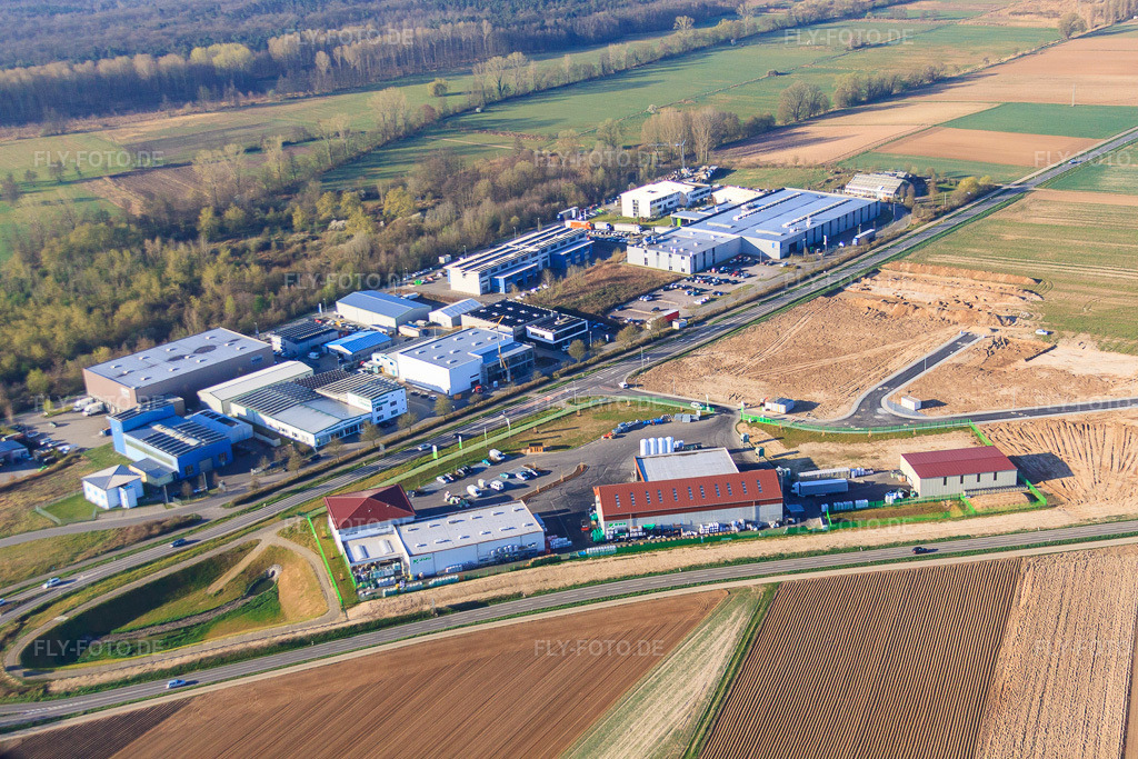 Luftbild: Gewerbepark W II in Erschließung mit Raiffeisen Agrarhandel Pfalz GmbH (Herxheim) und Krapp Objekte in Herxheim bei Landau im Bundesland Rheinland-Pfalz in Deutschland. Foto: IMG_63312.jpg vom 20.03.2014 durch Werner Riehm/FLY-FOTO.deWWW.AGRAR-PFALZ.DE