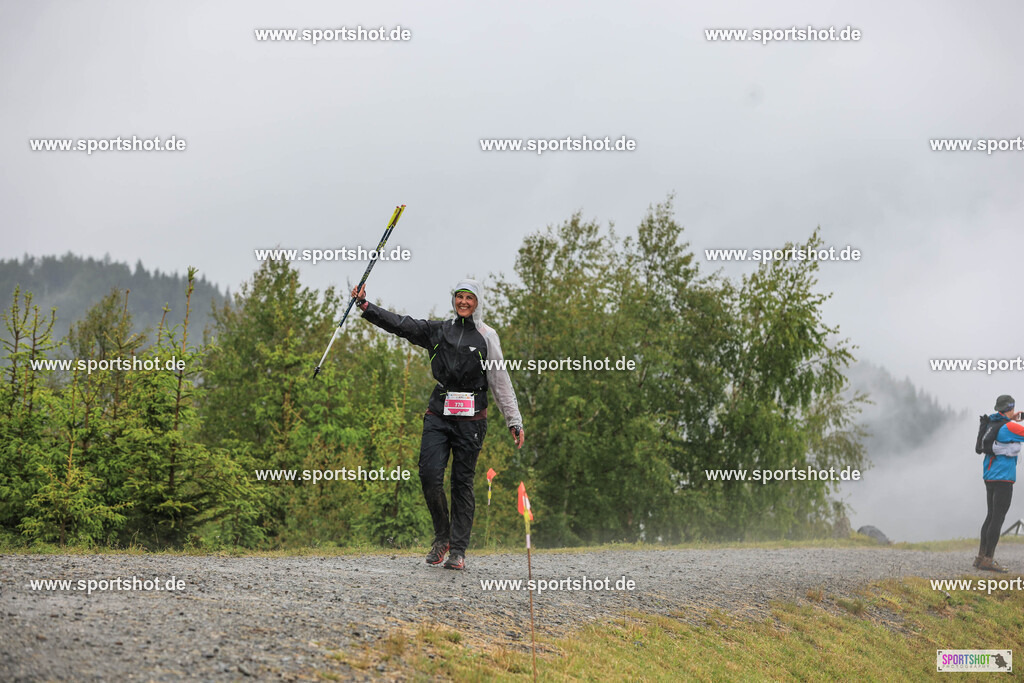 007A2706 | Rund um das Thema Sport-Event-Fotografie & individuelle Teilnehmerfotos. Jeder Teilnehmer wird fotografiert.