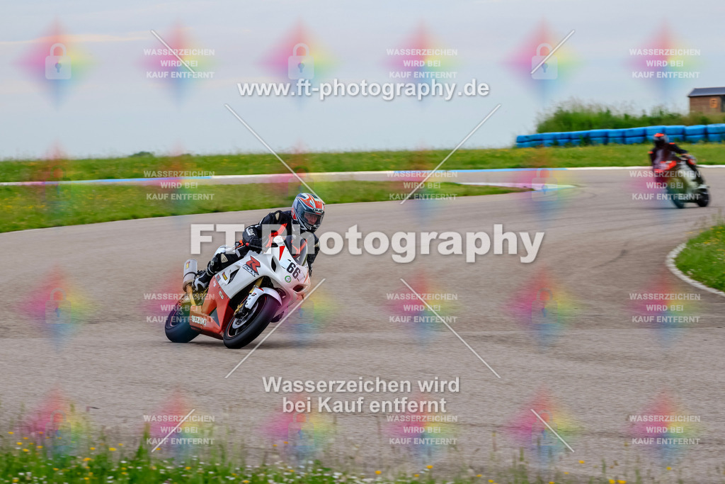 MotoTeam-1881 | Hier findet Ihr Bilder von Touristenfahrten auf der Nürburgring Nordschleife oder von anderen Veranstaltungen die ich besucht habe. Viel Spass beim Durch Schauen 