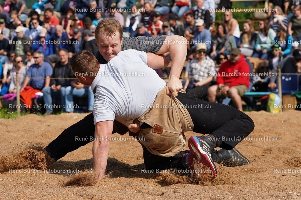 23 | René Burch leidenschaftlicher Fotograf aus Kerns in Obwalden.  Hier finden sie Sport, Landschaft und Natur Fotografie.
 - Realisiert mit Pictrs.com