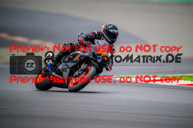 MaZZes_FotoMatrix_240804_6007705_7595 | Fotograf Mathias Schmid
Sportfotograf,
Eventfotograf,
Hochzeitsfotograf,
Portraitfotograf