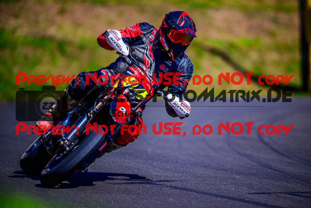 MaZZes_FotoMatrix_240816_6007705_8614 | UE40