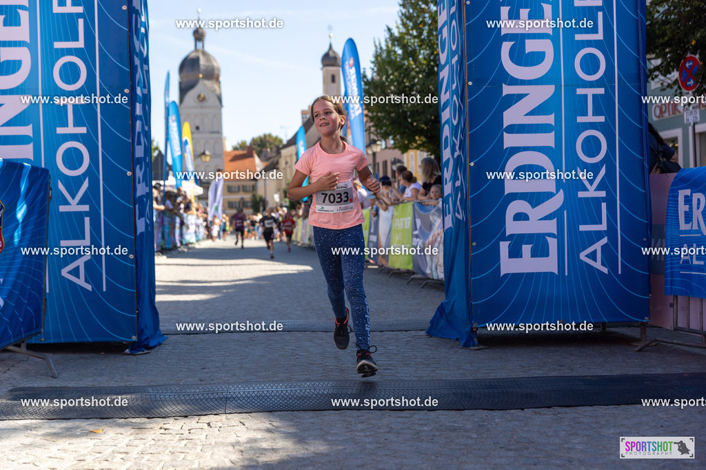 VJ__3332 | Stadtlauf Erding 2025 #stadtlauferding #erdingstadtlauf #stadtlauf_erding #laufmotivation #trisporterding #yourpictrs #sportshot_your_pictrs