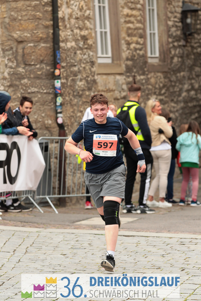 VR Bank Hauptlauf 10km | 3königslauf 2022 VR Bank Hauptlauf - Realisiert mit Pictrs.com