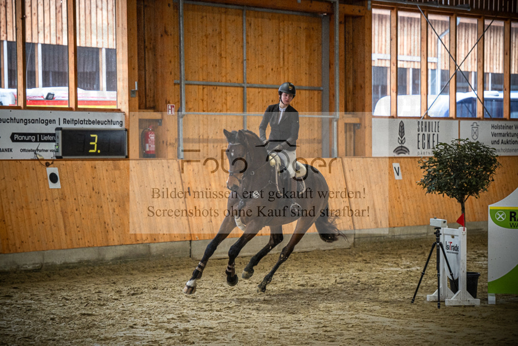 DOS_1032 | Entdecke hochwertige Reitturnierfotos von Foto Oger. Professionell, emotional und authentisch – jetzt Lieblingsmomente im Shop bestellen.Deutschlandweite Turnierfotografie. - Realisiert mit Pictrs.com