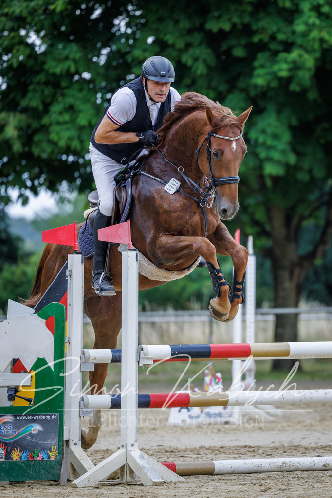 20260705-_3LI4342 | Tierfotografie Pferde, Hunde, Katzen, Haustiere.
Turnierfotografie Reitturniere, Reiten, Springreiten, Dressur in Hanau, dem Main-Kinzig-Kreis und dem Rhein-Main- Gebiet um Frankfurt