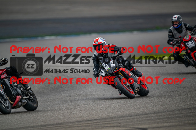 MaZZes_FotoMatrix_240701_6007705_9233 | INST