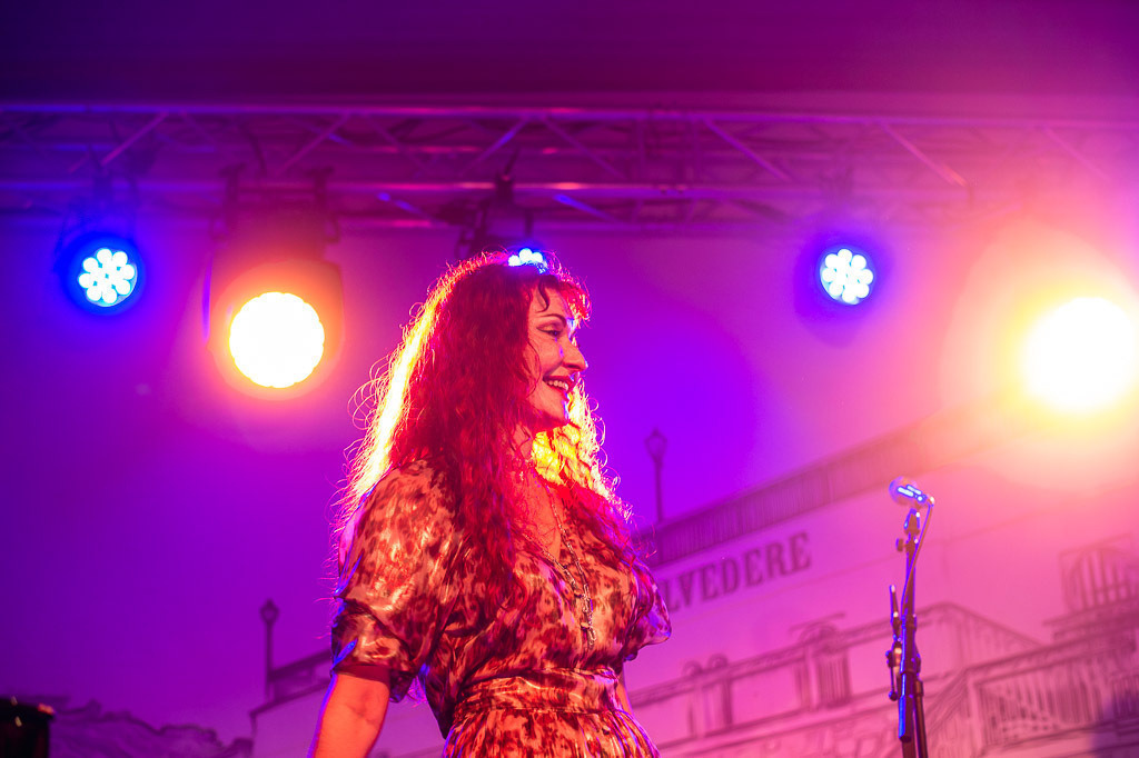 Maria Markesini Konzert | Maria Markesini meets Klazz Brothers im Forte Belvedere Leisnig zum Festival Hallo Leisnig 2022. - Realisiert mit Pictrs.com