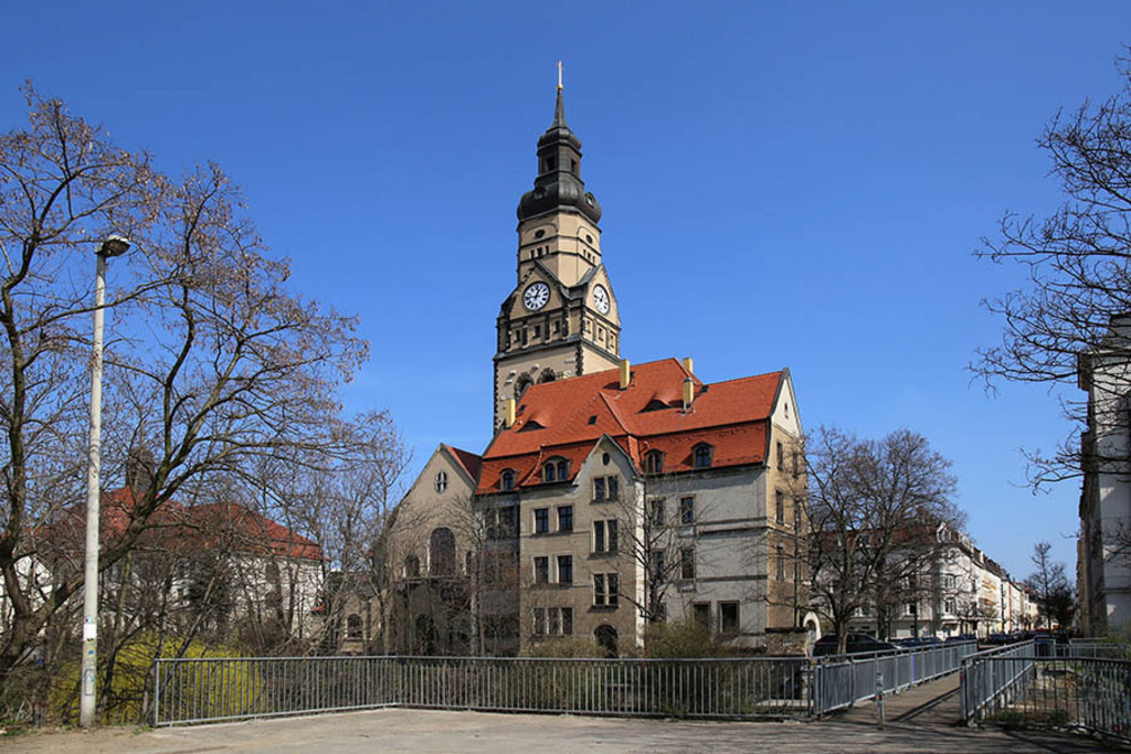 Philippuskirche | Das Team hinter BILDLEXIKON LEIPZIG bündelt historische wie aktuelle Informationen über die Stadt Leipzig in Text und Bild auf einer Plattform und stellt diese der interessierten Öffentlichkeit zur Verfügung.