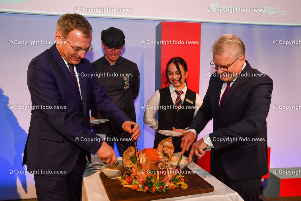 Neujahrsempfang 2023 Linz_ Altes Rathaus_ 12.01.2023-19 | 12.01.2020, Linz, AUT, Neujahrsempfang 2023 Linz, Altes Rathaus, im Bild LH Thomas Stelzer (VP), Klaus Luger (SP, Bgm. der Stadt Linz)