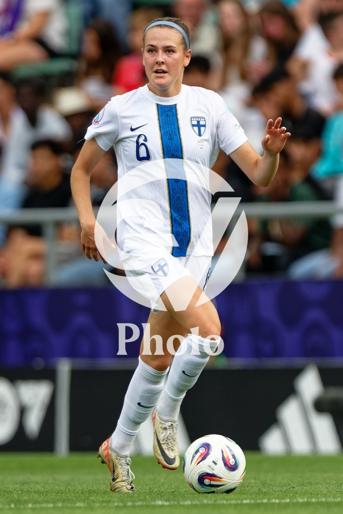 Norway v Finland - UEFA Women's EURO 2025 Group A | SION, SWITZERLAND - JULY 6: Joanna Tynnila of Finland runs with the ball  during the UEFA Womens EURO 2025 Group A match between Norway and Finland at Stade de Tourbillon on July 6, 2025 in Sion, Switzerland. (Photo by Giuseppe Velletri/Sports Press Photo/Getty Images)