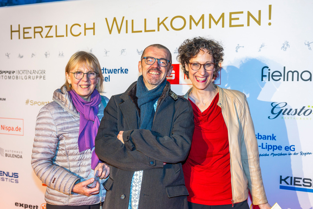 top-top.de 260306-261 | Foto, Video, Fotografie, Videografie, Fotobox, DJ, Discjockey, Musik, Musikbox, Veranstaltung, Photobooth, Amazon, Ebay, Buchtipp, Bestseller, Autor, Verlag, Buch, Wesel, Hamminkeln, NRW, Dinslaken, Rees, Drohne, Hochzeit, Party, Fotobox, Wesel, Fotograf