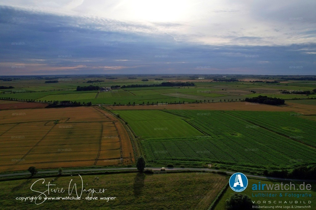 Eider - Hemmerdeich | Entdecken Sie atemberaubende Luftbilder und Fotografien auf airwatch.de - Tauchen Sie ein in eine Welt voller faszinierender Aufnahmen aus der Vogelperspektive.