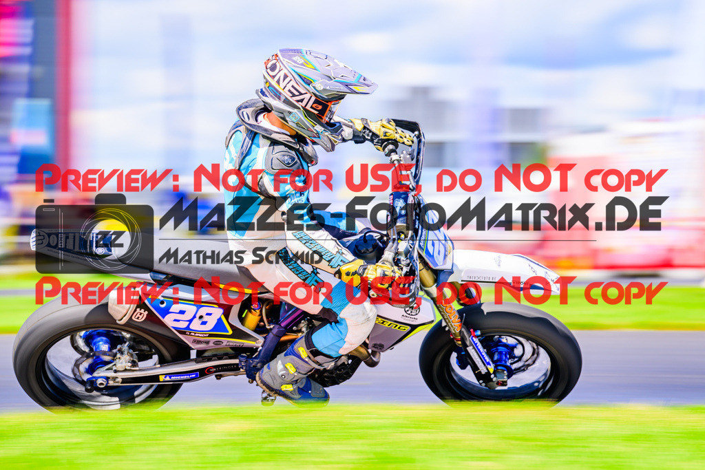 MaZZes_FotoMatrix_240713_6021986_7285 | S3