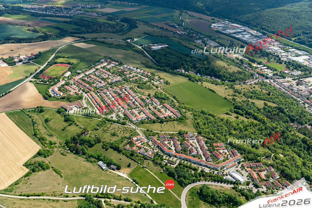 Die Luftbildaufnahme kardinal-schroeffer-str - Eichstätt wurde 2020 mittels Flugzeug (keine Drohne) erstellt. Perfekte Schärfe und Druck- Ergebnisse- Garantiert!