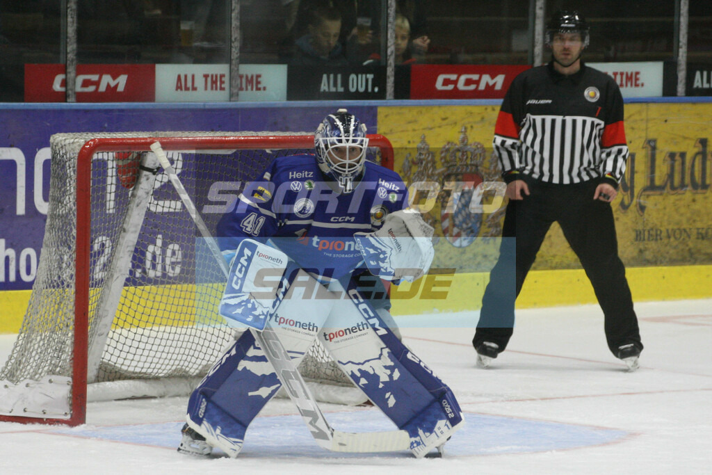 SC Riessersee - Höchstadt Alligators | Michael Boehm - © Sportfoto-Sale / K-Media-Sports / Eishockey-Magazin - Realisiert mit Pictrs.com